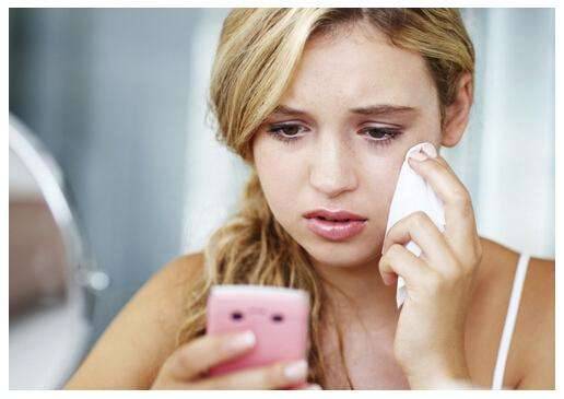 脸上出现毛孔堵塞怎么办